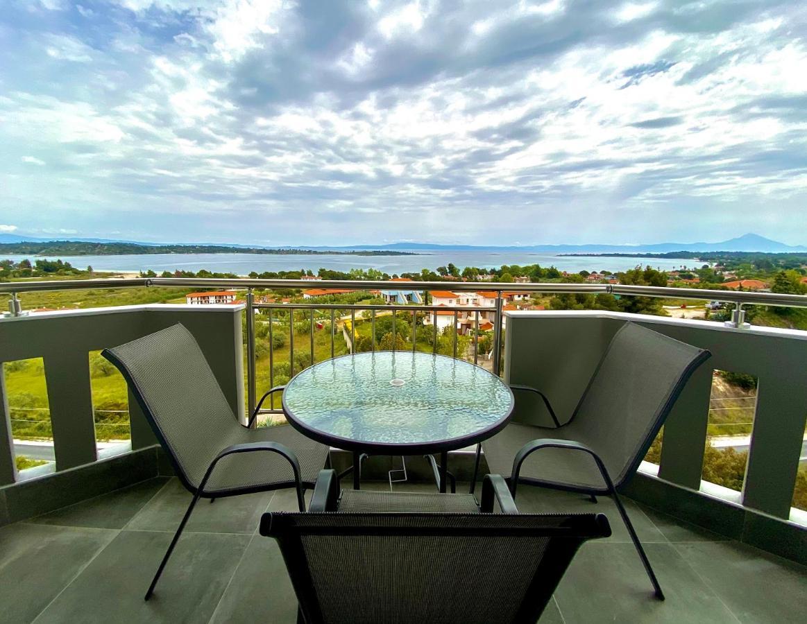 Thea Luxury Apartments Vourvourou Exterior photo