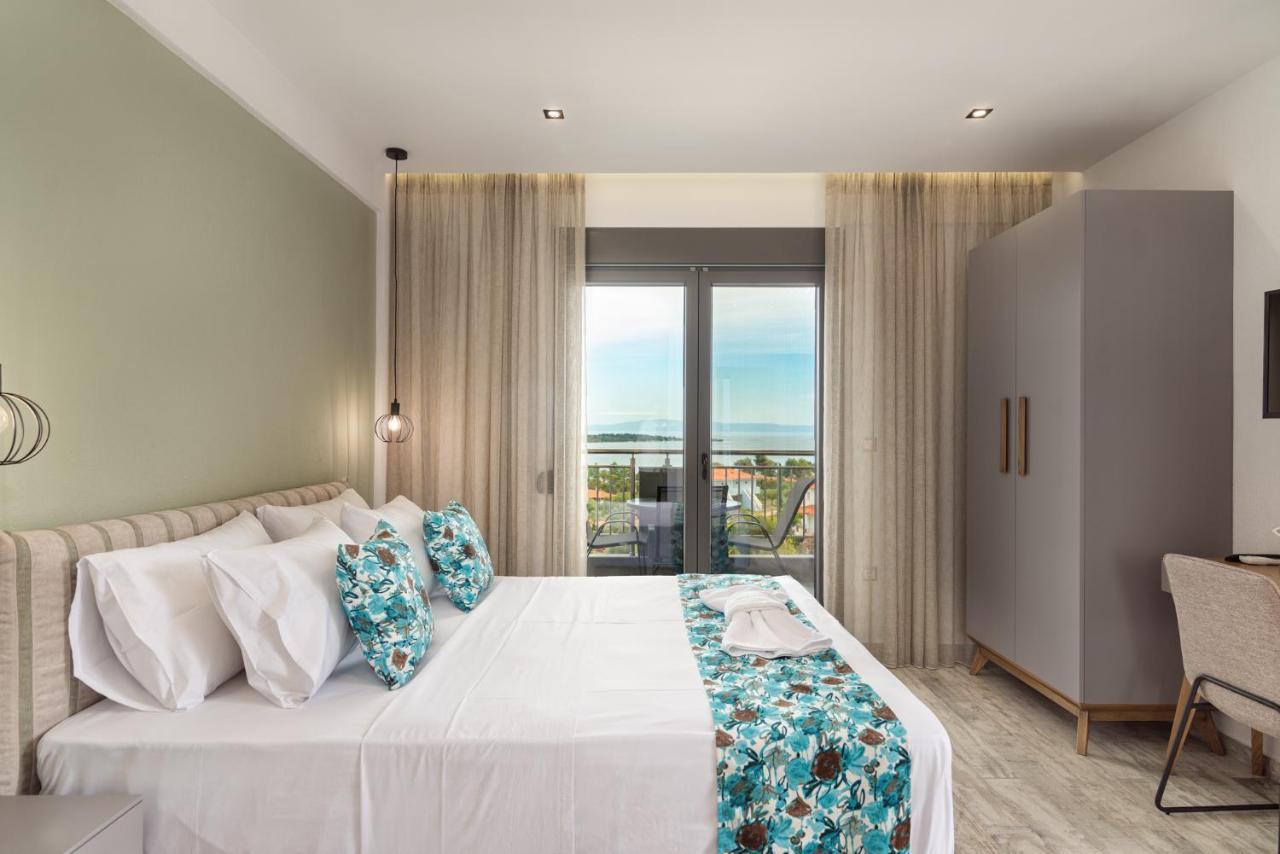 Thea Luxury Apartments Vourvourou Exterior photo