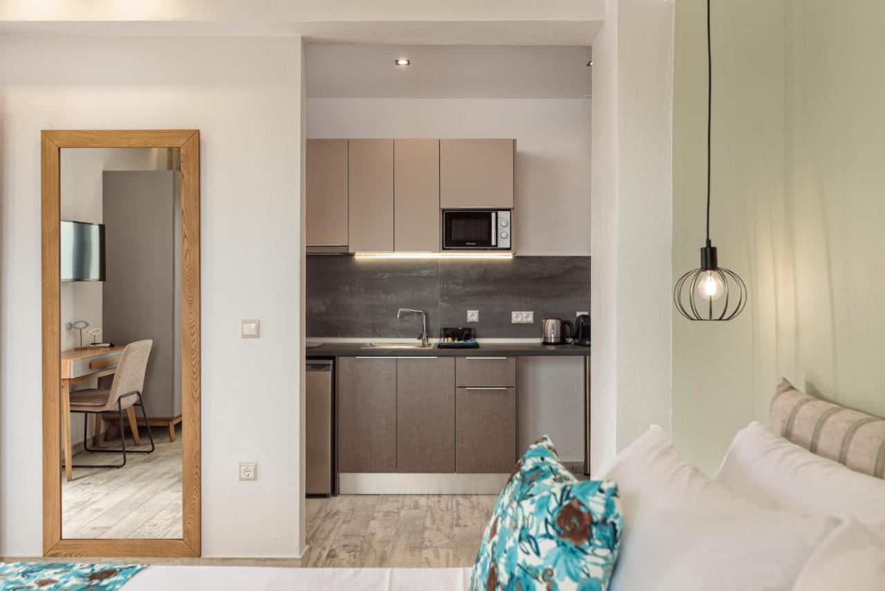 Thea Luxury Apartments Vourvourou Exterior photo