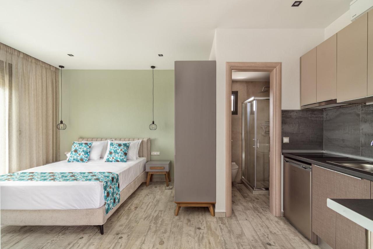 Thea Luxury Apartments Vourvourou Exterior photo