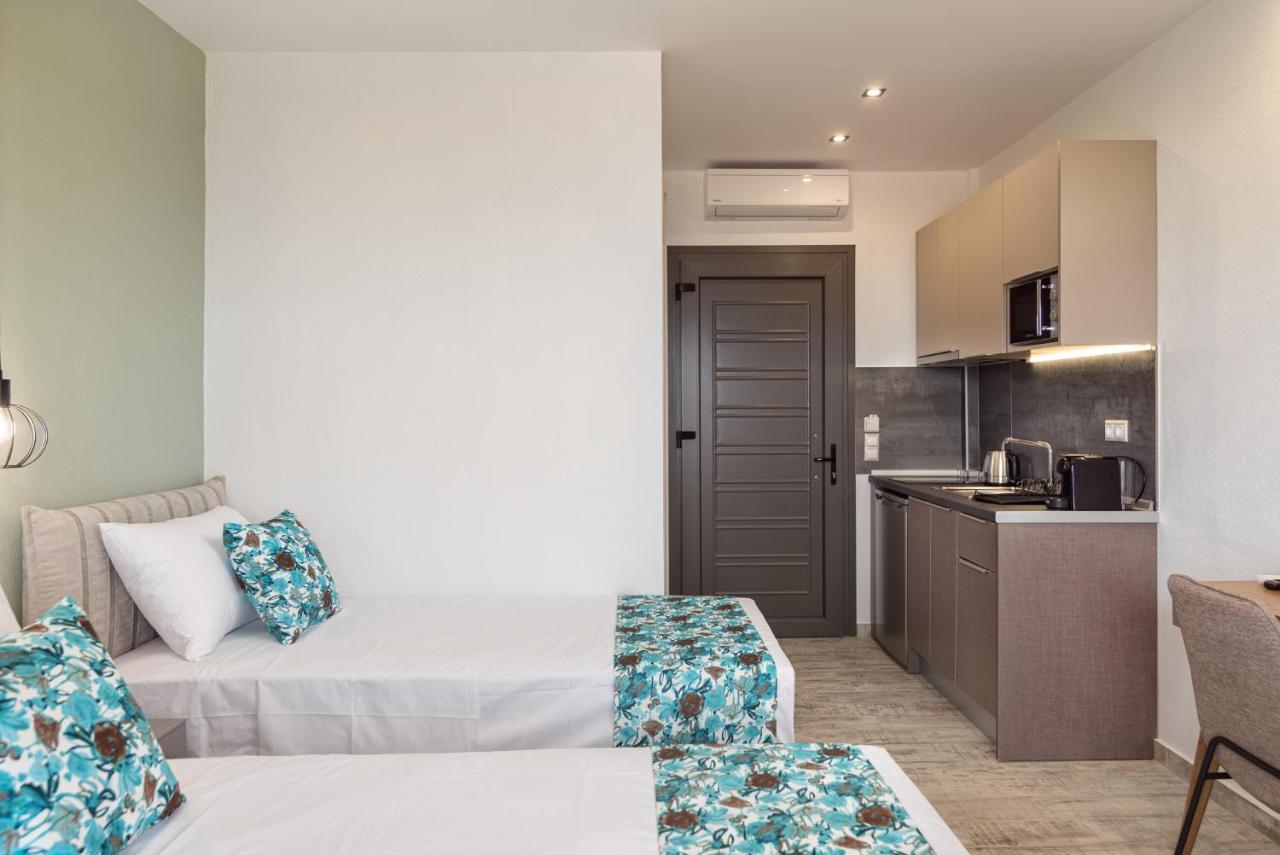 Thea Luxury Apartments Vourvourou Exterior photo