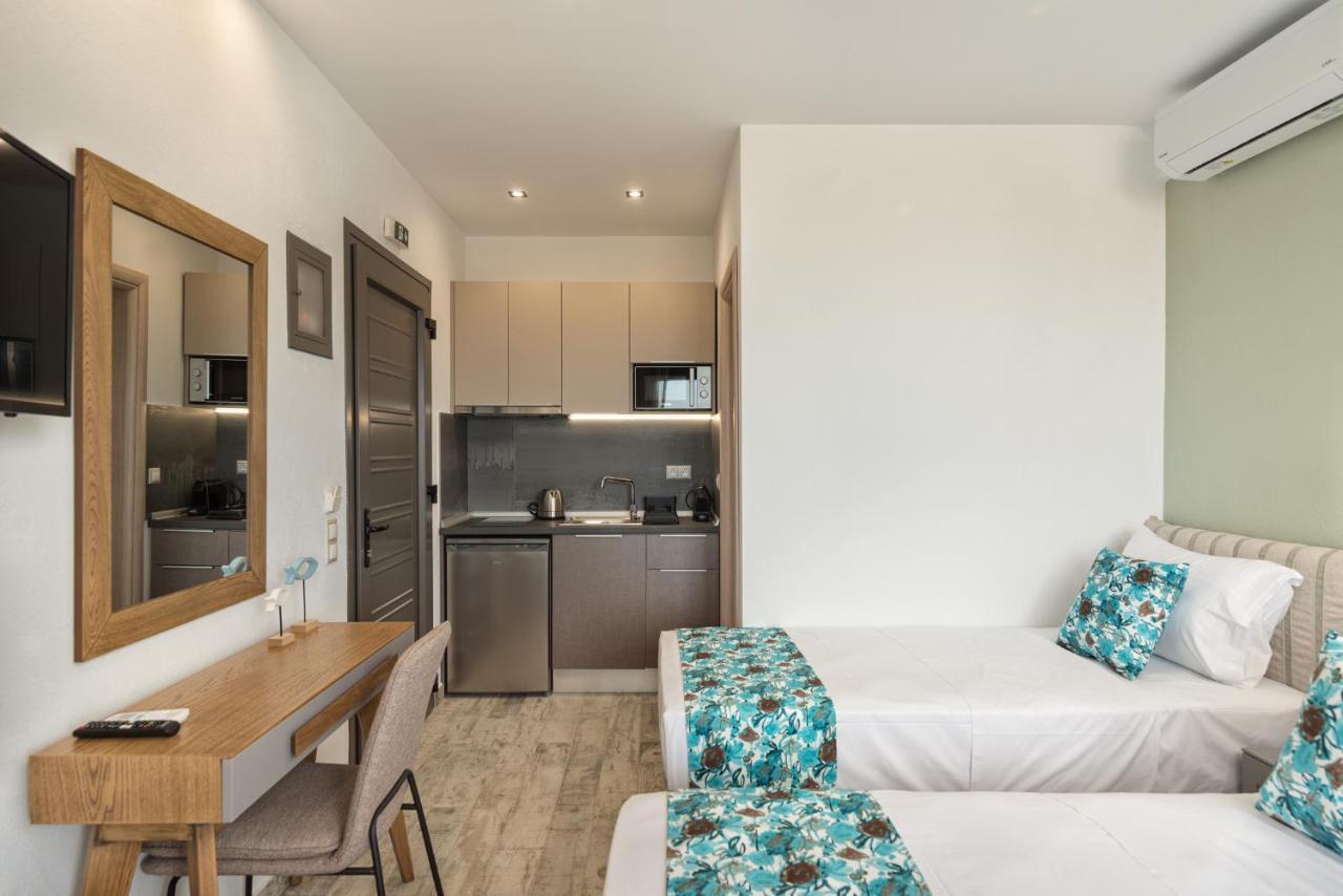 Thea Luxury Apartments Vourvourou Exterior photo